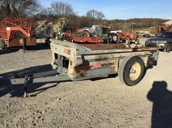 NEW IDEA MANURE SPREADER