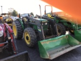 5300 JOHN DEERE TRACTOR W/ LOADER