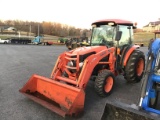 L3940 KUBOTA TRACTOR W/ CAB & LOADER