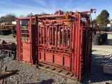 COWCO HEAVY DUTY SQUEEZE CHUTE W/ PAP CAGE