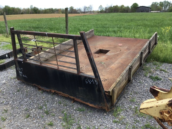 TRUCK FLATBED 11FT LONG - 7FT WIDE