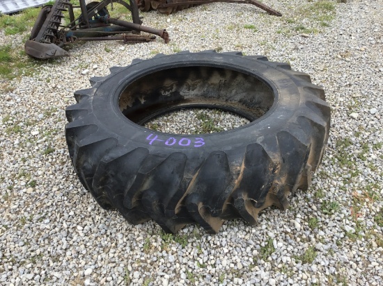 16.9/38 TRACTOR TIRE