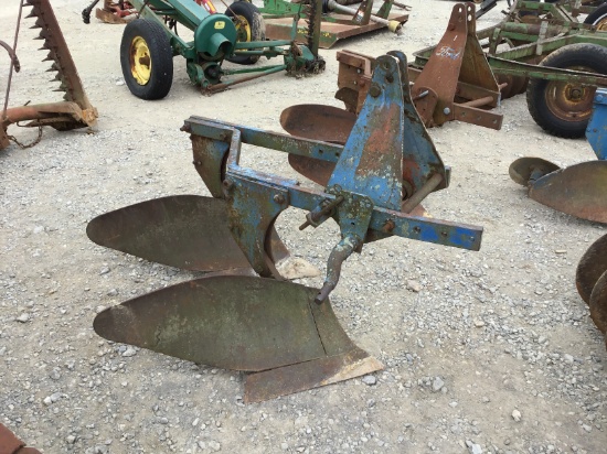 2X FORD PLOW