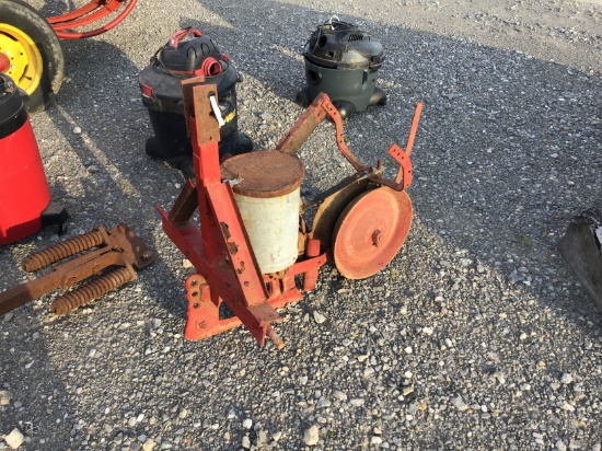 1 ROW COLE PLANTER