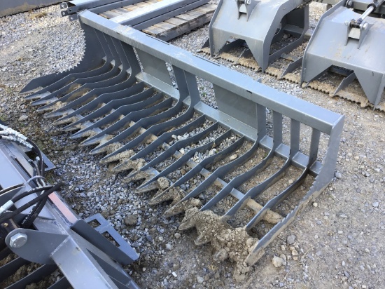 UNUSED 84'' QT ROCK BUCKET
