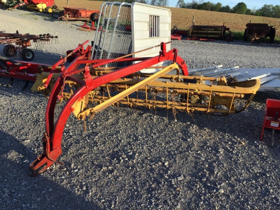 256 NEW HOLLAND HAY RAKE