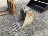 UNUSED BACKHOE BUCKET