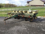 7000 JOHN DEERE 6 ROW CORN PLANTER