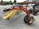 256 NEW HOLLAND DOLLY HAY RAKE - VERY NICE