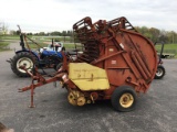 850 NEW HOLLAND ROUND BALER