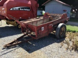 101 IH MANURE SPREADER