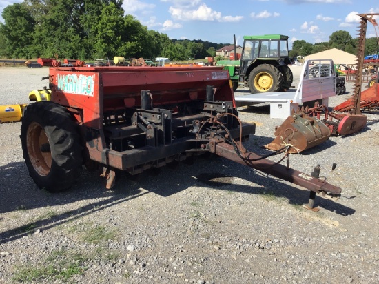 9670 BUSHOG BRAND NO-TILL DRILL - W/ 3 SEED BOXES
