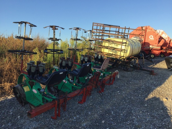 4 ROW LANNEN TOBACCO SETTER