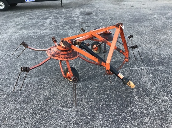 2 BASKET KUHN HAY TEDDER W/ SHAFT