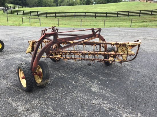 256 NEW HOLLAND DOLLY WHEEL HAY RAKE