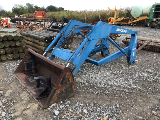 7210 NEW HOLLAND LOADER