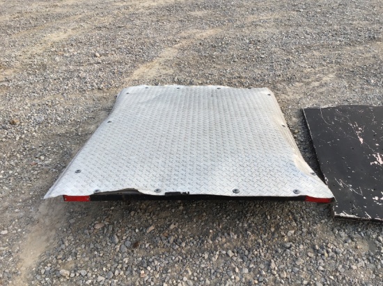 DIAMOND PLATE TRACTOR CANOPY