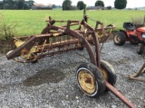 256 NEW HOLLAND HAY RAKE