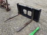 GREAT BEND HD LOADER FORKS