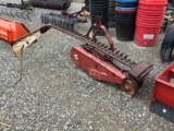 1300 IH SICKLE MOWER