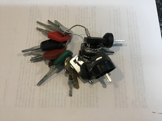 24 PC. EQUIPMENT KEY SET