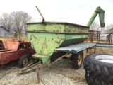 68 JOHN DEERE FEED CART
