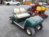GAS POWERED GOLF CART - NO TITLE