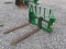FRONTIER PALLET FORKS - LIKE NEW