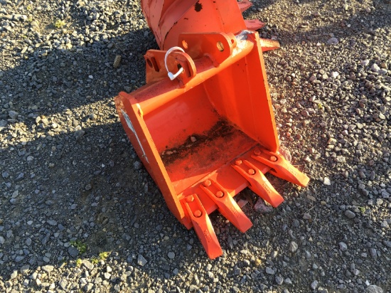 15'' KUBOTA EXCAVATOR BUCKET
