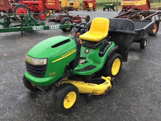 L130 JOHN DEERE LAWN MOWER