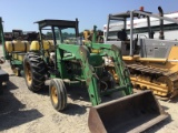 2040 JOHN DEERE TRACTOR W/ LOADER
