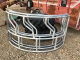 NEW ROUND BALE FEEDER