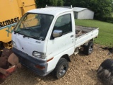 MITSUBISHI MINI TRUCK - DOESN’T RUN - BUY AS/IS - NO TITLE