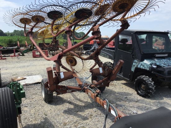 10 WHEEL V-RAKE W/ KICKER