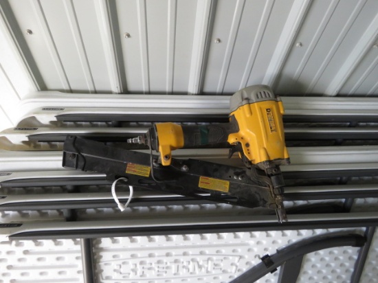 DEWALT ANGLE FRAMER