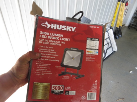 HUSKY LED WORK LIGHT