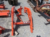 LA534 KUBOTA LOADER W/ BRACKETS