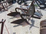 2X FORD PLOW