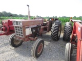584 IH TRACTOR