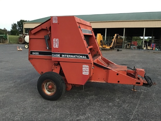 8430 CASE IH ROUND BALER W/ SHAFT AND TIE BOX | Online Auctions | Proxibid