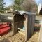 MINERAL FEEDER