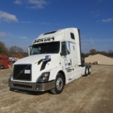 2012 VOLVO SEMI TRUCK