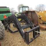2350 IH LOADER W/ BRACKETS AND BUCKET