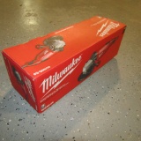 MILWAUKEE GRINDER