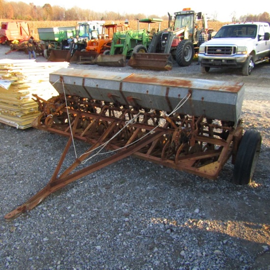 10FT MINN. MOLINE GRAIN DRILL