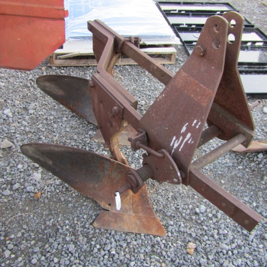 2X FORD PLOW