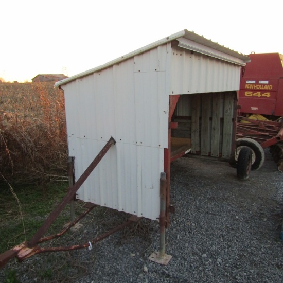 PORTABLE CALF FEEDER