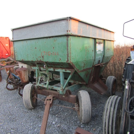 HUSKEE GRAVITY WAGON