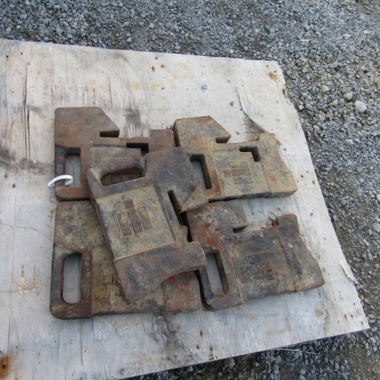 (5) STAMPED IH 75LB WEIGHTS - 5X TIMES THE PRICE