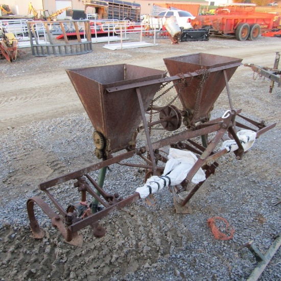 2 ROW CULTIVATOR